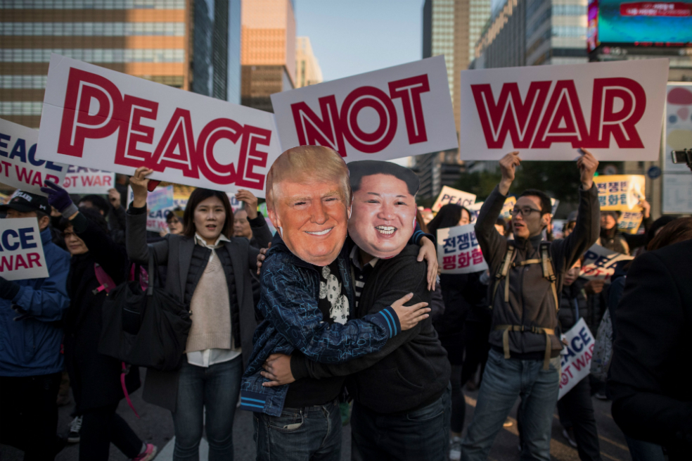 Sigue la gira asiática de Trump: Corea del Norte lo acusa de “belicista”
