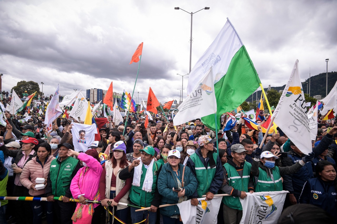 El mandato popular reiteró que: "con certeza, el único camino posible para las verdaderas transformaciones se dará con el trabajo articulado entre los poderes gubernamentales, las formas de gobierno propio, la autonomía y autodeterminación de los pueblos indígenas, afro y campesinas".