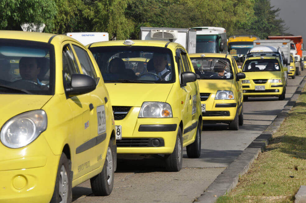 Así será el nuevo pico y placa de un dígito para taxistas en Cali
