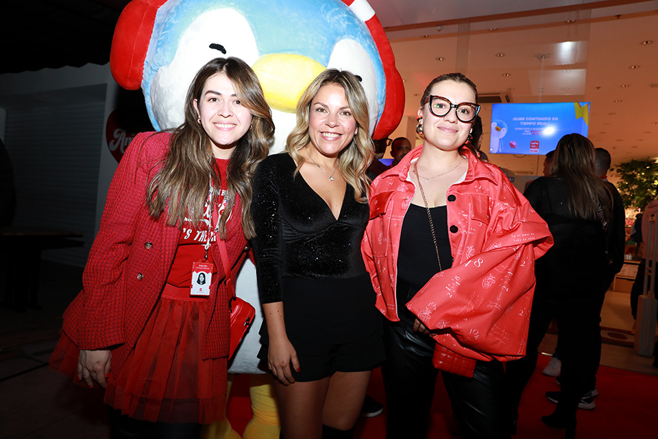 Erika Ariza, Silvina Martínez y Daniela Molano