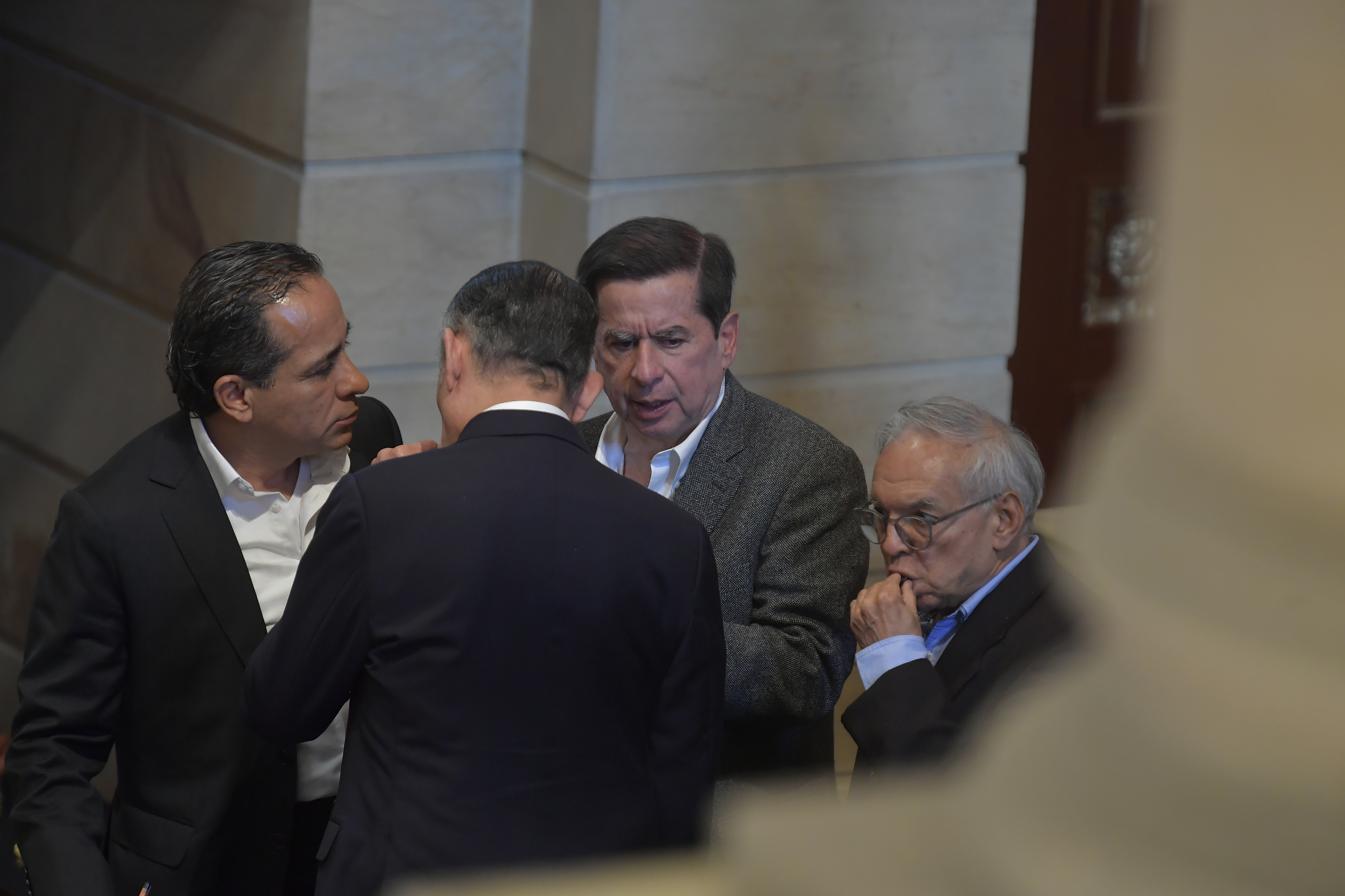 MinInterior cuestiona que opositores se salieran del debate de reforma laboral