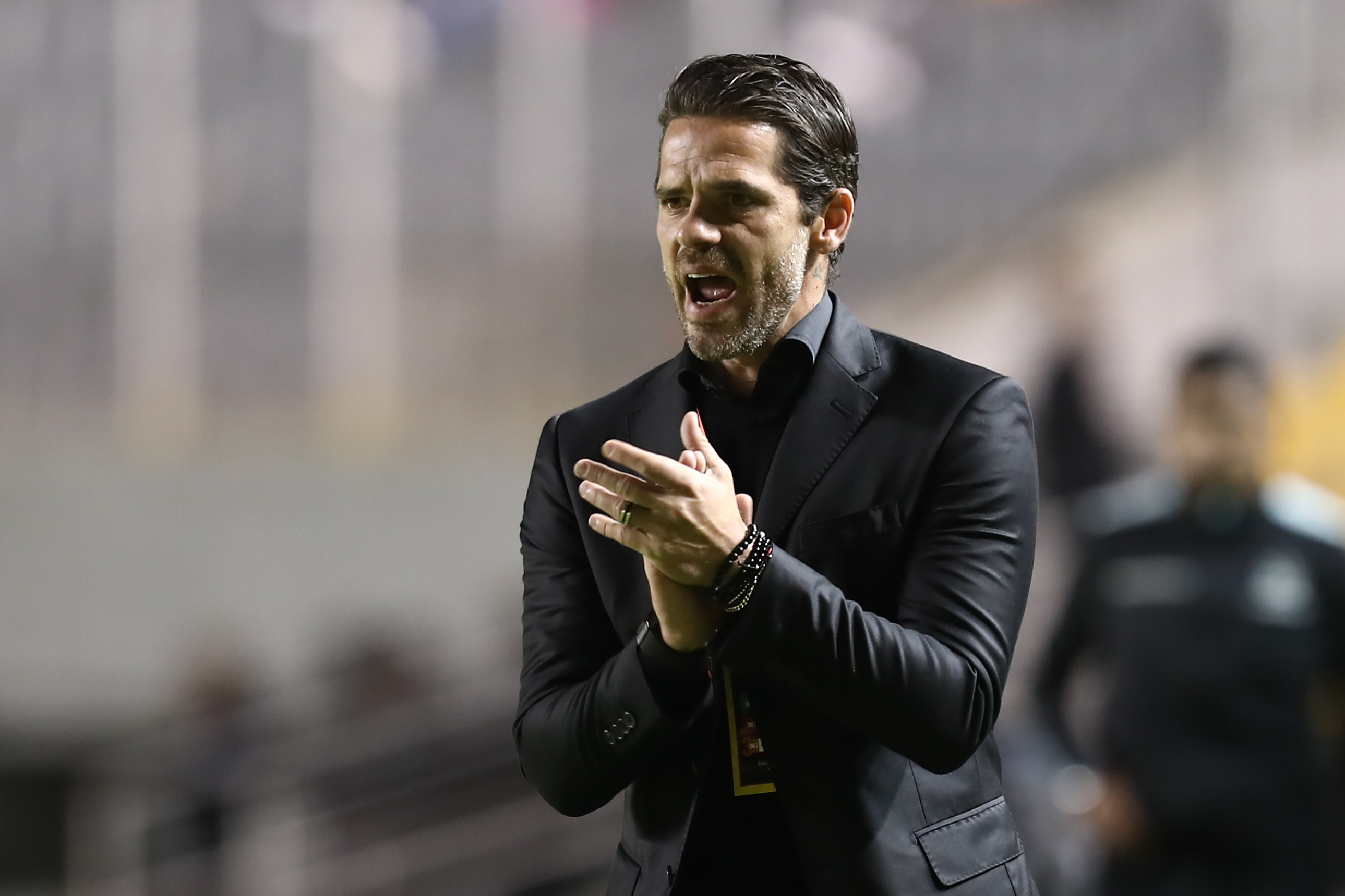Fernando Gago no soportó la derrota contra Independiente y renunció a Racing