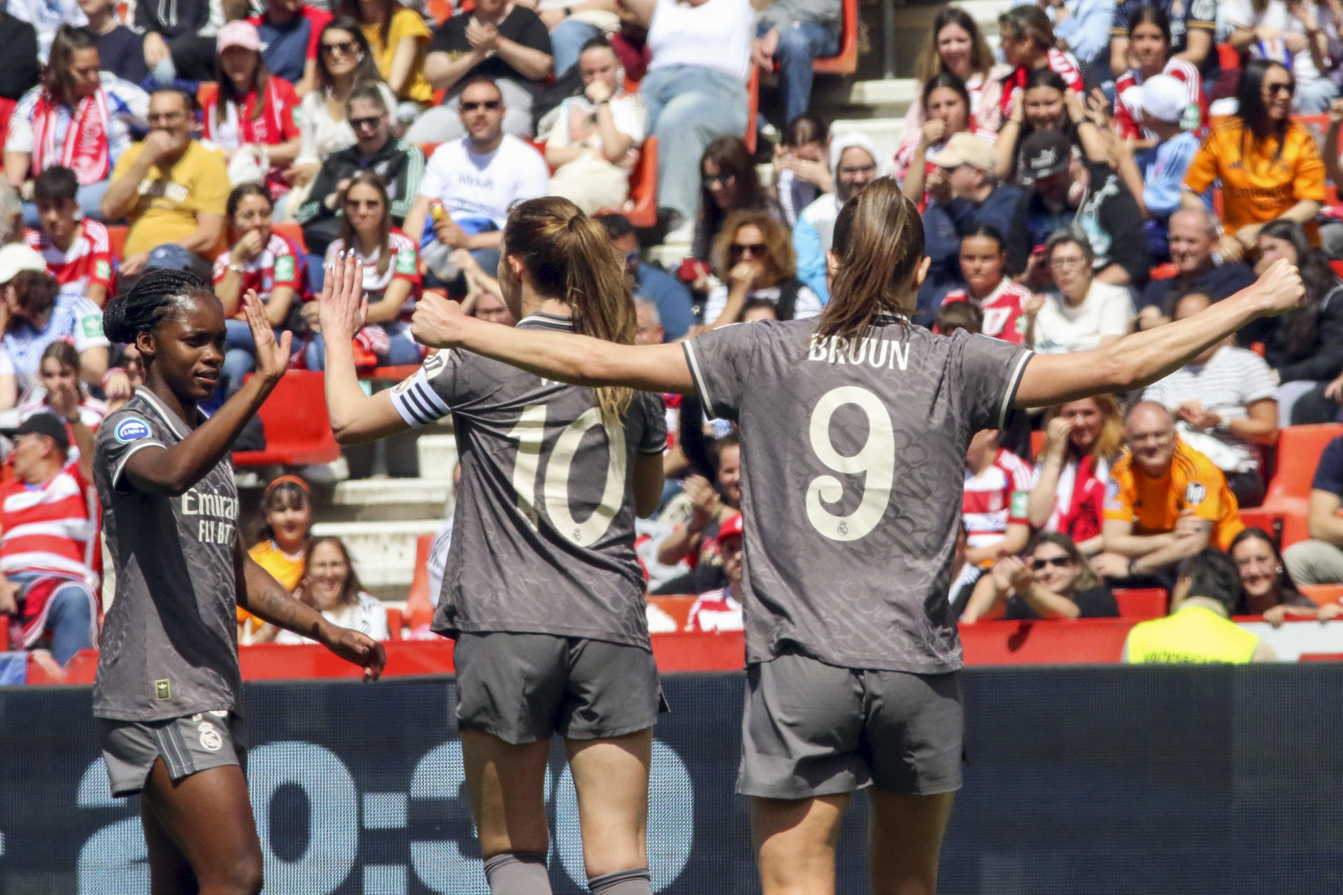 Con gol de Linda Caicedo, Real Madrid aplazó la celebración de Barcelona en Liga F