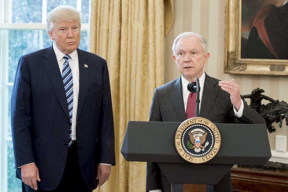 ¿Crisis entre el Fiscal general de EE.UU y Trump?