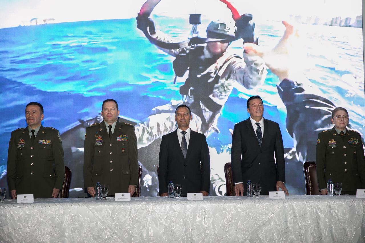 Registrador se reúne con cúpula de la Policía y el Mindefensa, estos son los motivos