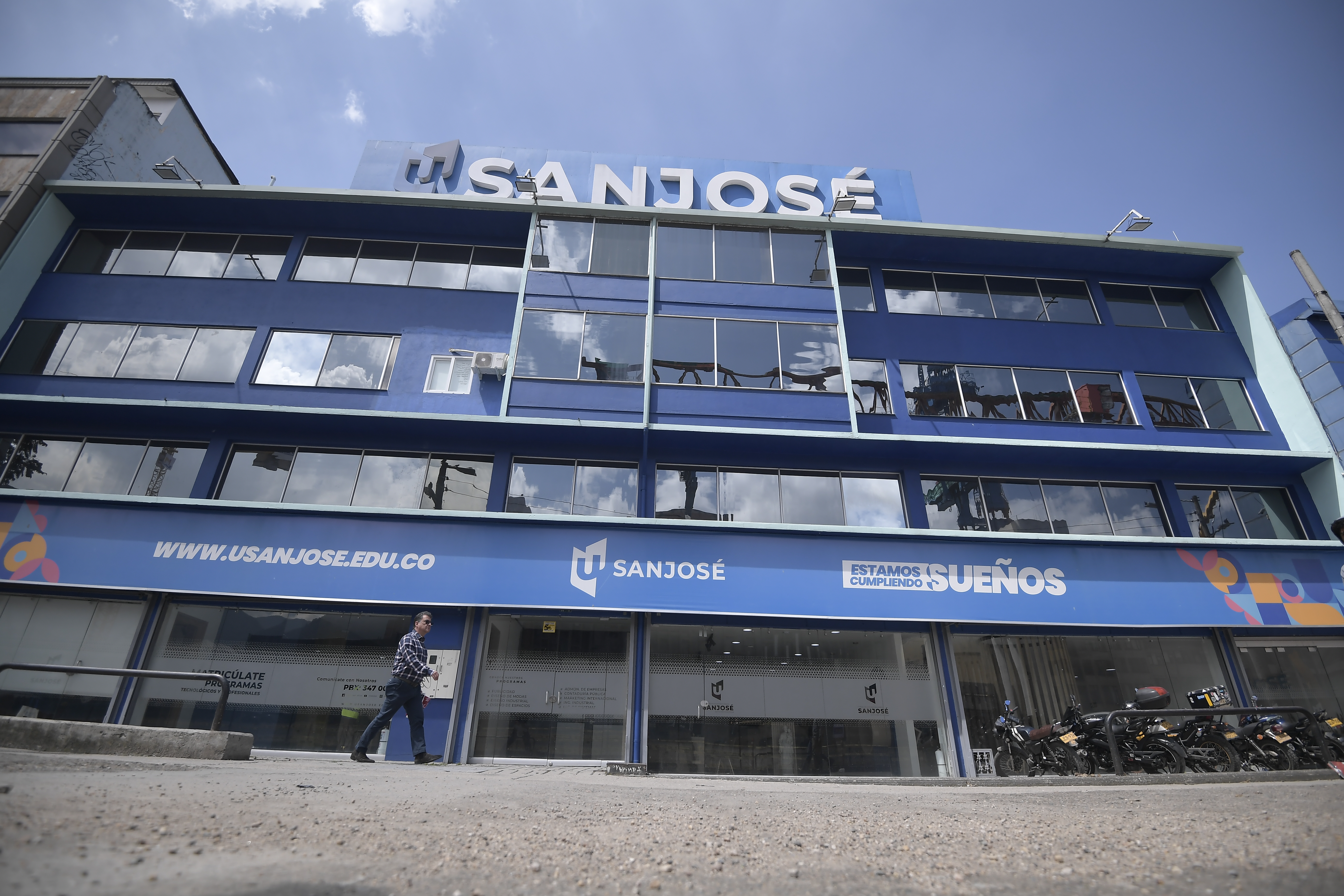 Este es el contrato que Colpensiones entregó a la Fundación San José