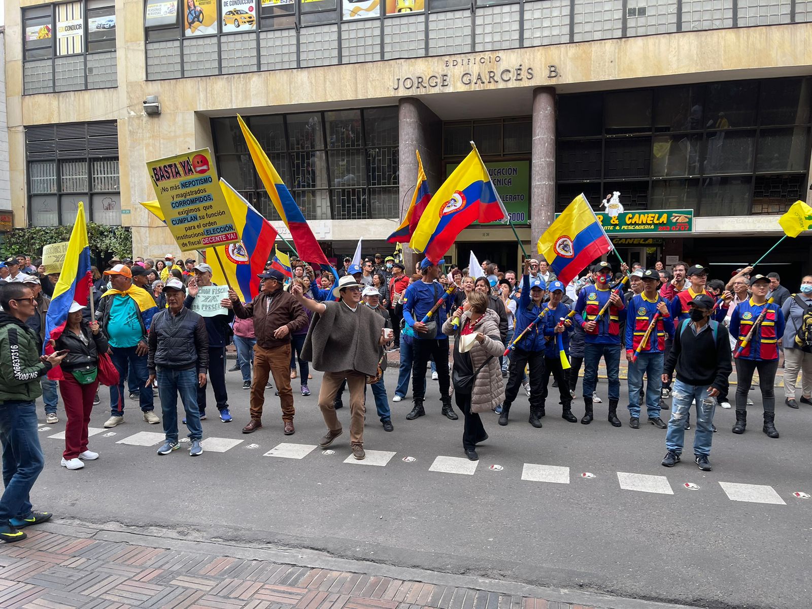 Manifestaciones frente a la Corte Suprema de Justicia.
