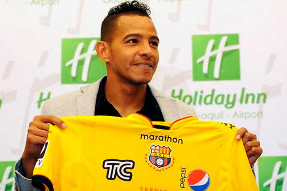 A Wilder Medina no le están pagando en Barcelona de Guayaquil
