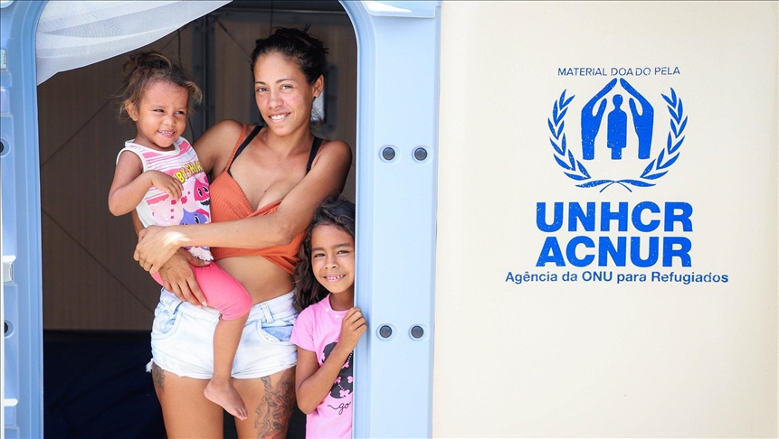 Familia de inmigrantes venezolanos en uno de los campamentos de ACNUR instalados en Boa Vista, capital de Roraima, Brasil.