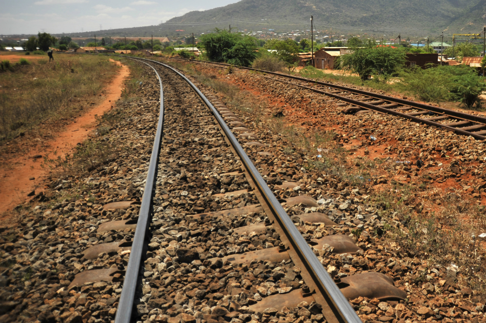 Declaran importancia estratégica proyecto del tren de cercanías 