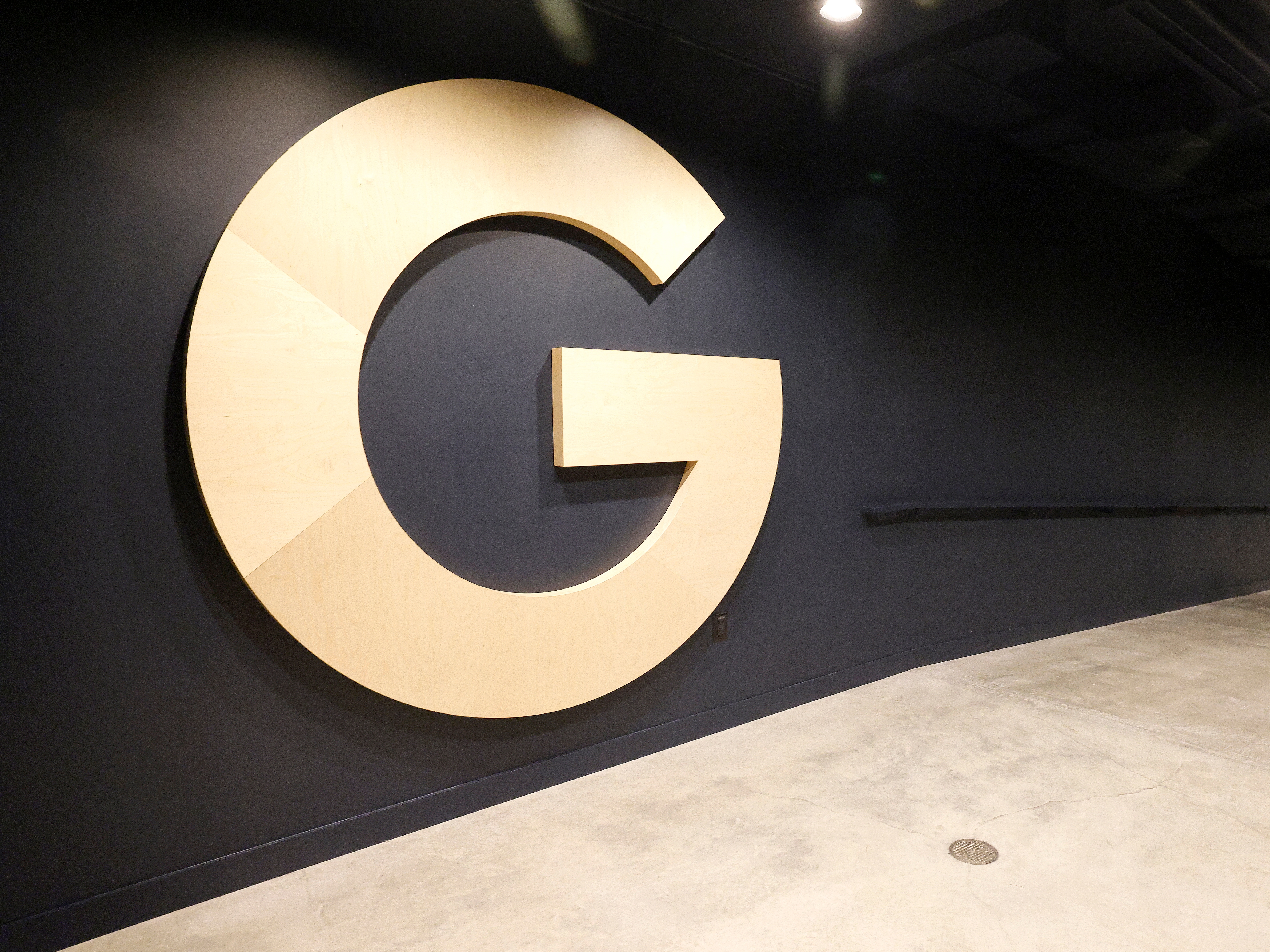 Google anuncia sus planes en inteligencia artificial y le responde a Microsoft
