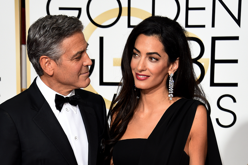 Los Clooney donan más de $1.000 millones para reclamar mayor control de armas