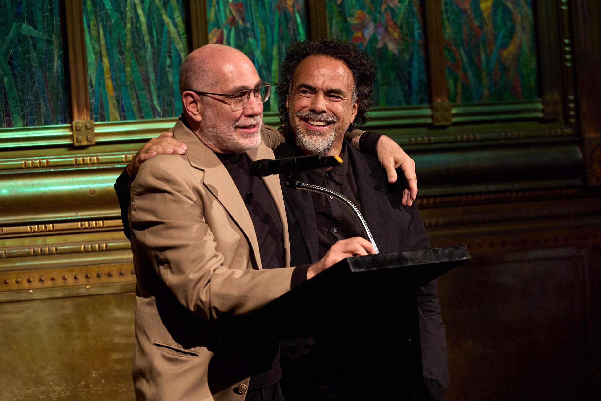 Iñárritu-Arriaga, creadores de ‘Amores Perros’, se reconcilian tras 20 años