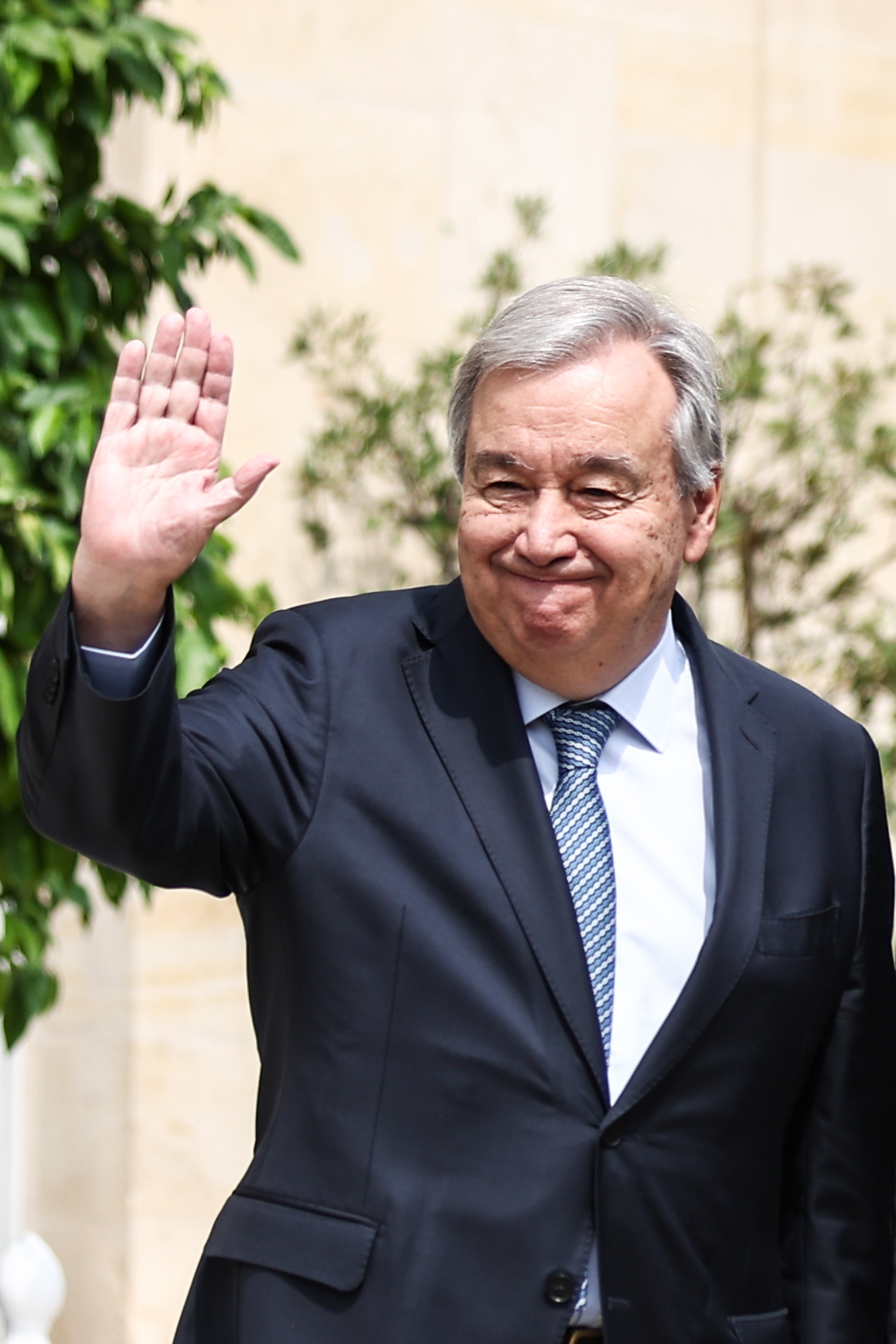Paris (France), 21/06/2023.- UN Secretary General Antonio Guterres attends a meeting with French President Emmanuel Macron in Elysee Palace in Paris, France, 21 June 2023. (Francia) EFE/EPA/MOHAMMED BADRA