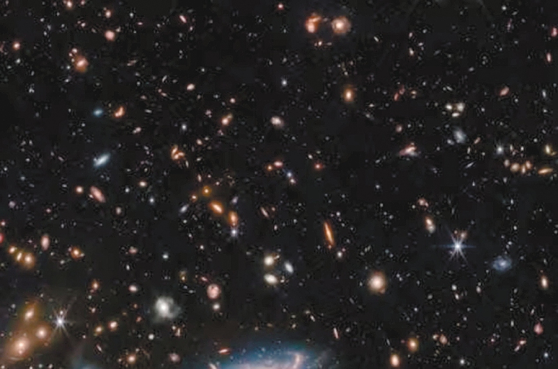 Un nuevo mapa de la materia oscura vuelve a dar la razón a Einstein