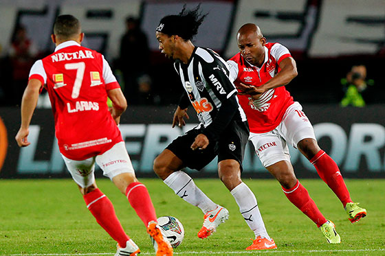 El Campín vibró con el encuentro Santa Fe vs. Mineiro