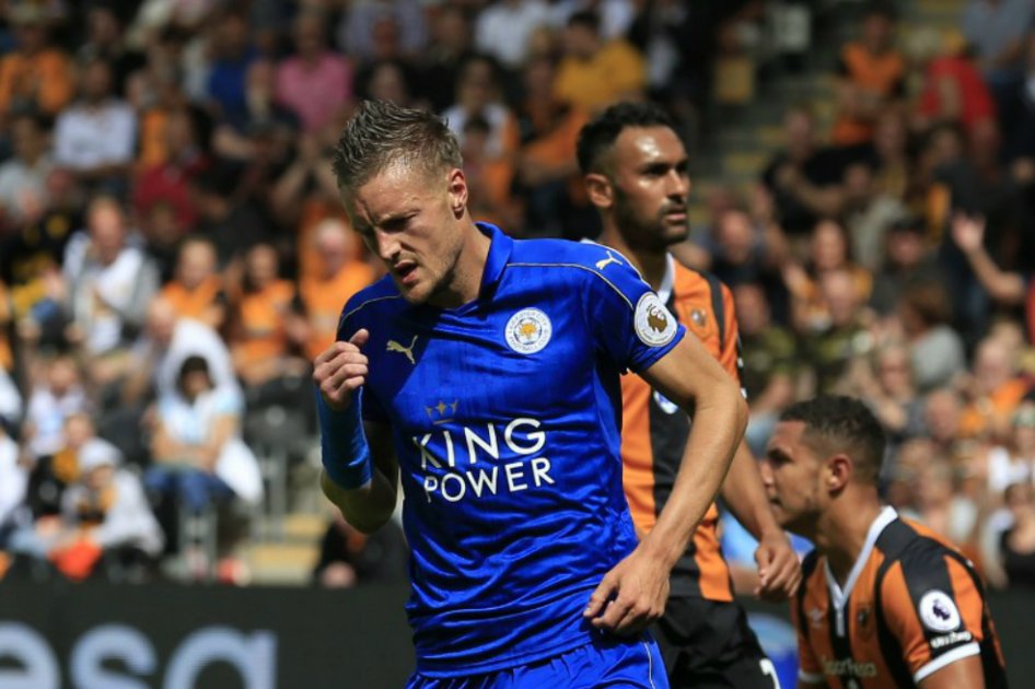 Leicester, actual campeón, debuta en la Premier con derrota