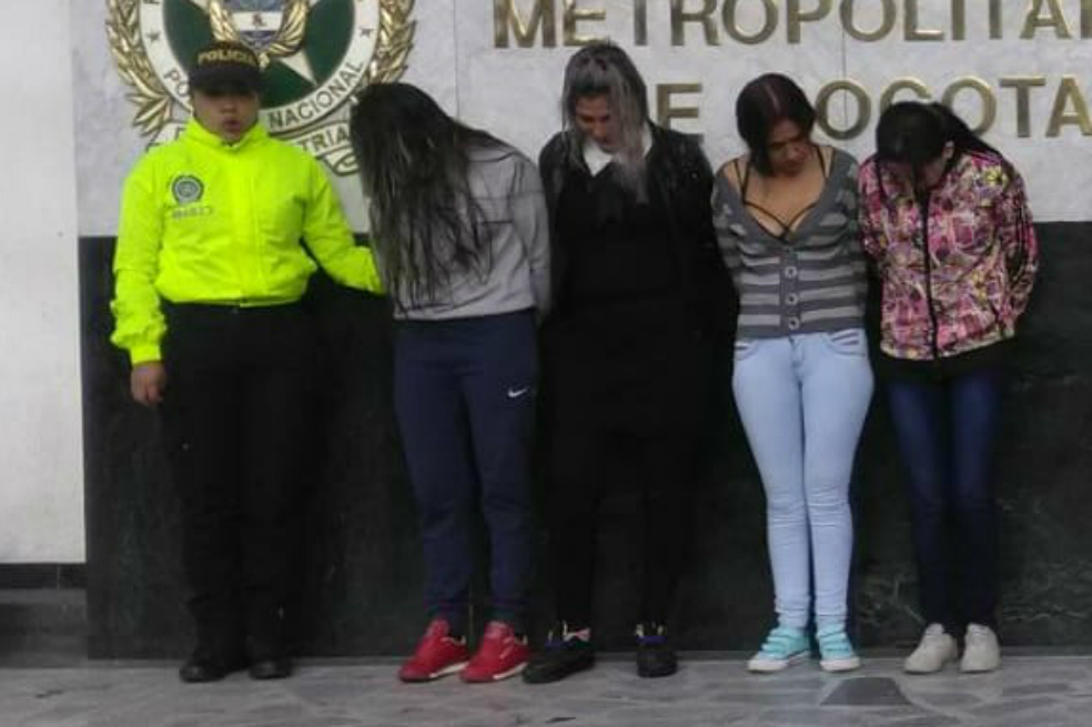 Escondida en sus partes íntimas, mujeres traficaban droga en cárceles de Bogotá