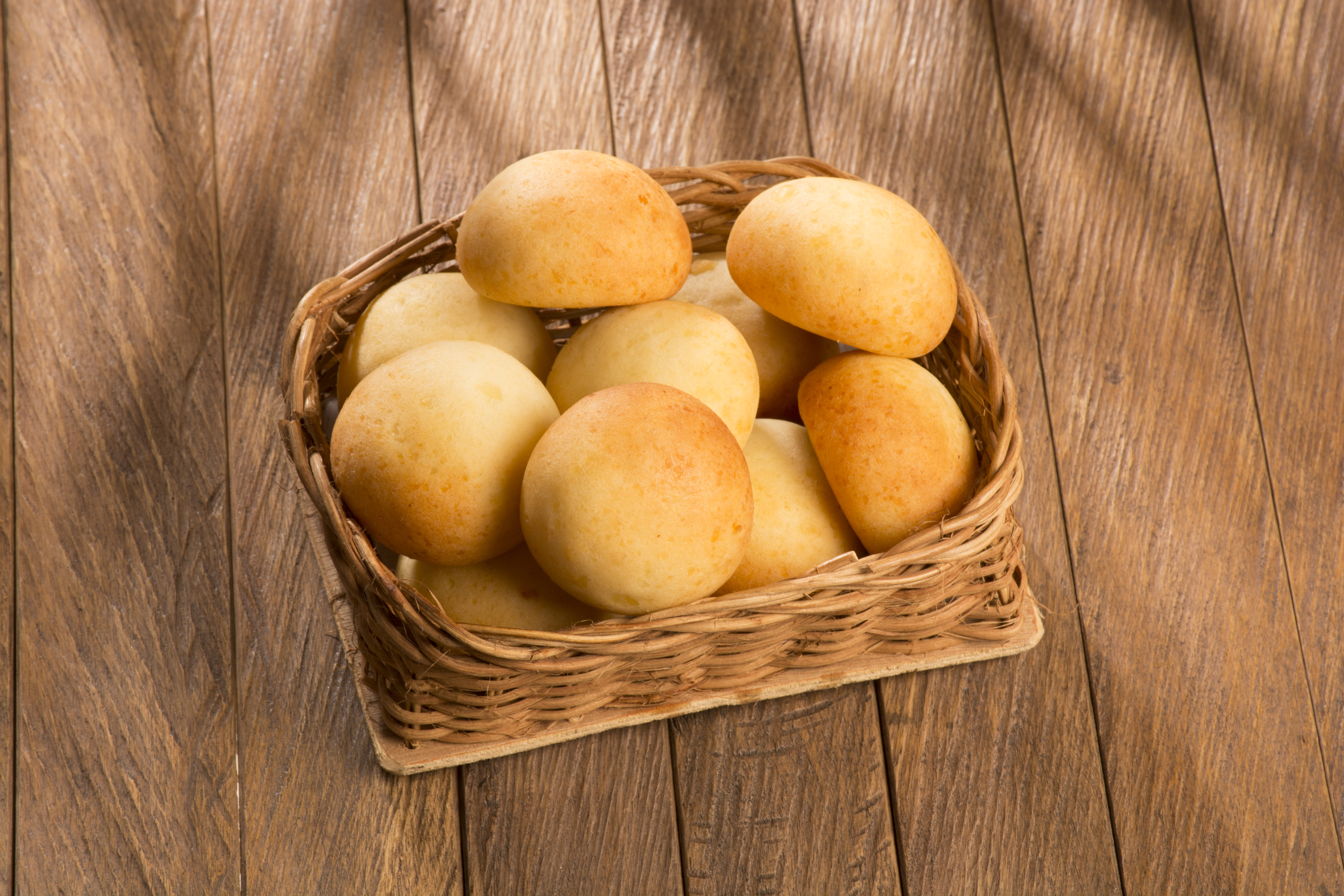 Mini pandebonos y almojábanas: así se preparan estos antojitos en casa