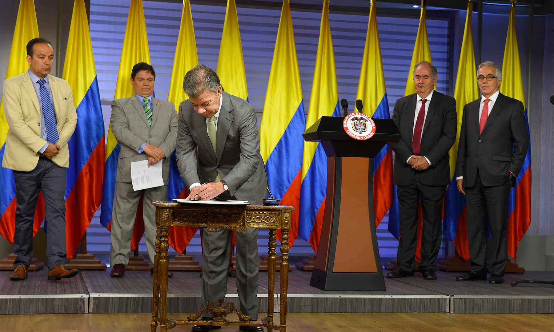 Los reparos a magistrados seleccionados para la JEP