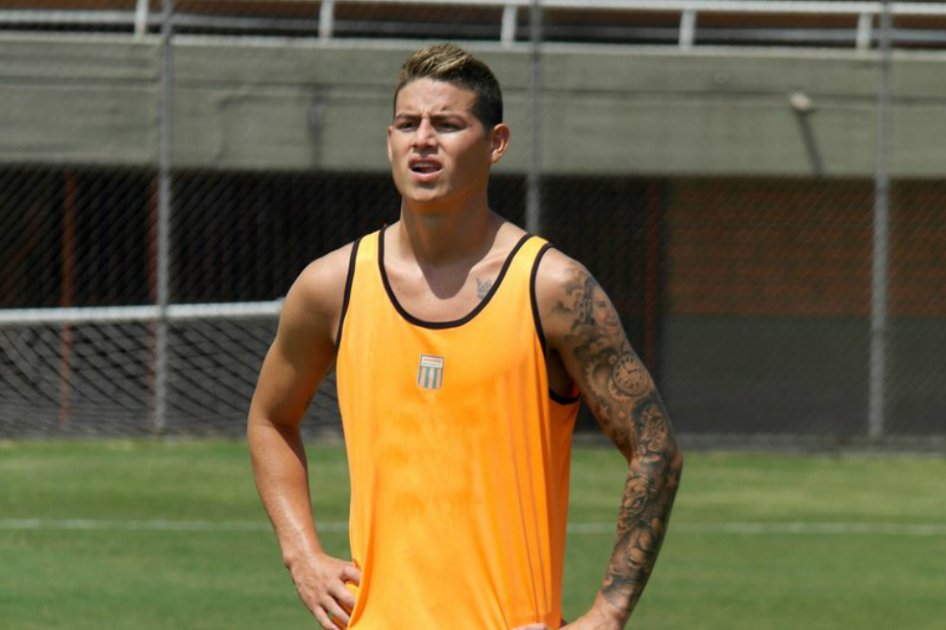 James Rodríguez entrenó con Envigado, equipo en el que inició su carrera