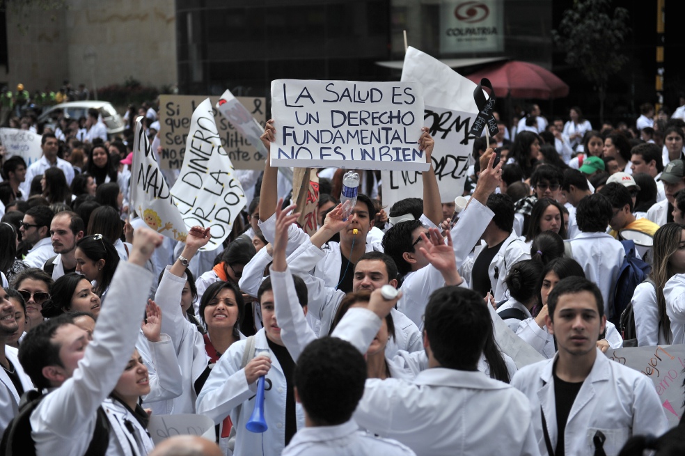 Organizaciones de pacientes dicen que hay una vulneración del derecho a la salud