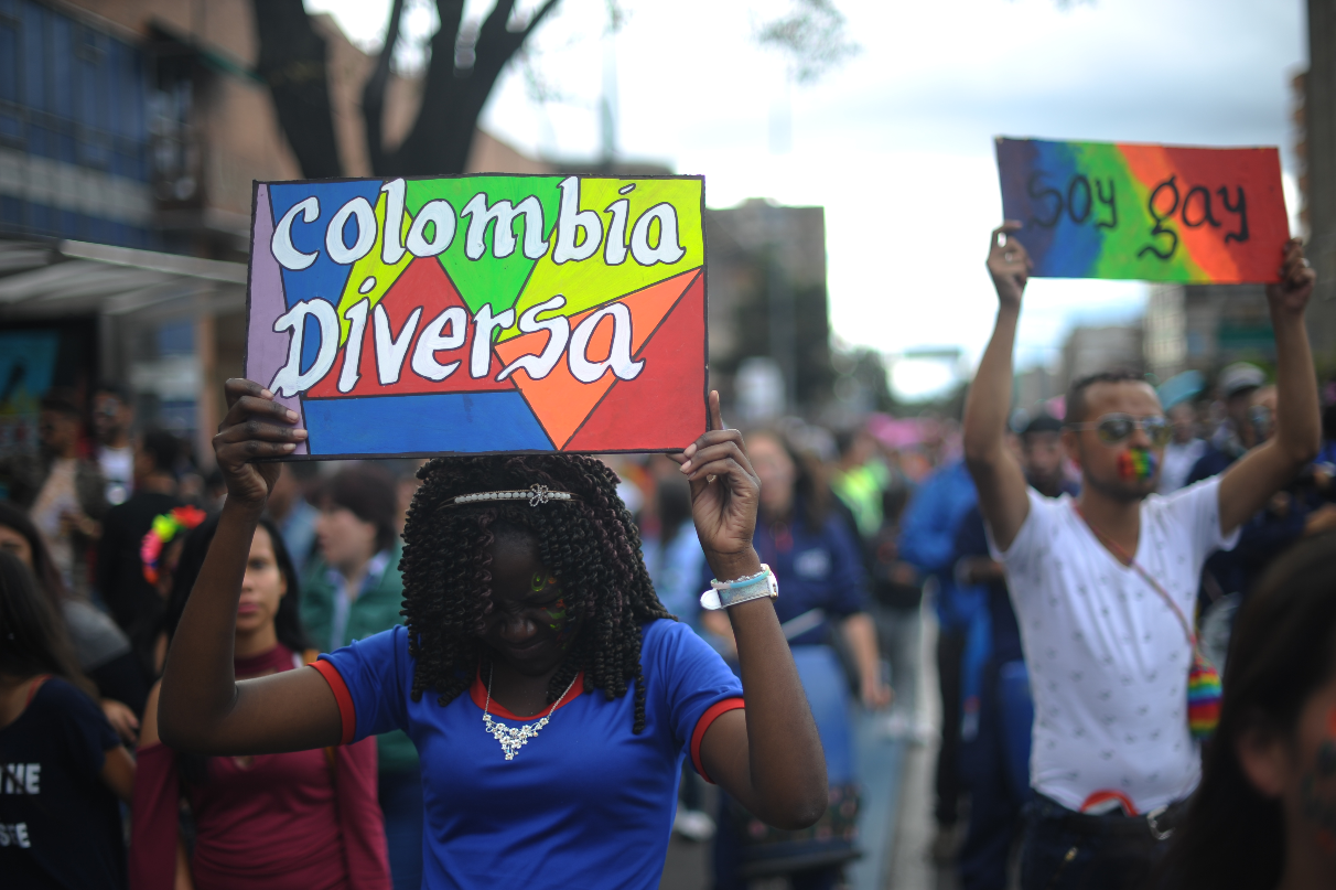 JEP recibe primer informe sobre persecución a población LGBT en el conflicto armado