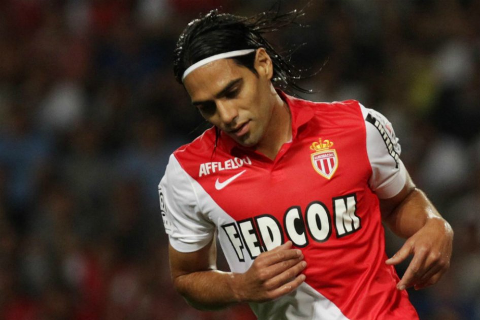 ¿Cuánto dejaría de ganar Falcao si sale de Mónaco?