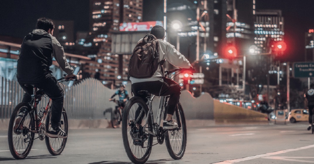 Seguridad en la Ciclovía Nocturna: PMU, Guardianes y líneas de emergencia