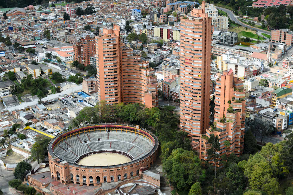 Seminario sobre la contaminación ambiental y la sostenibilidad