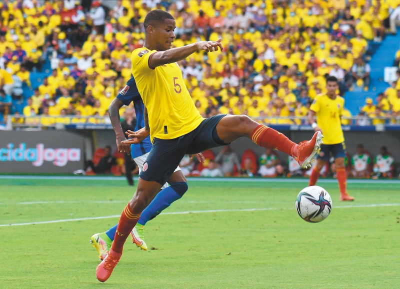 Barrios y Mojica fueron desconvocados de la selección de Colombia
