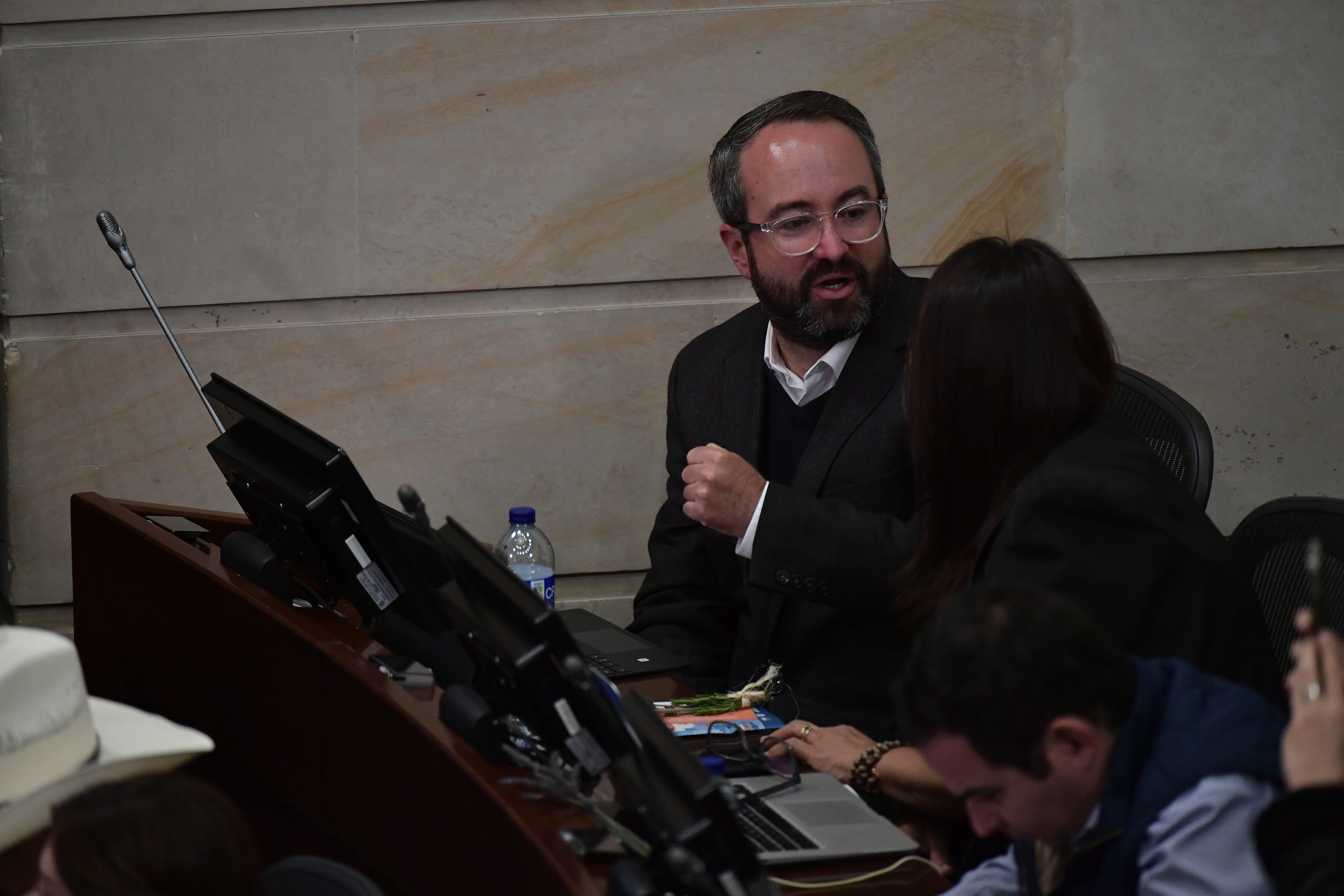 Es un hecho: Ciro Ramírez regresaría al Congreso para votar la consulta popular