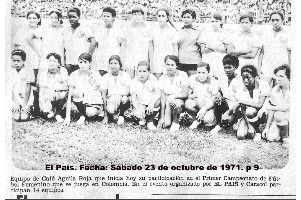 El primer torneo de fútbol femenino en el país se disputó en 1971, en el que participaron 16 equipos.