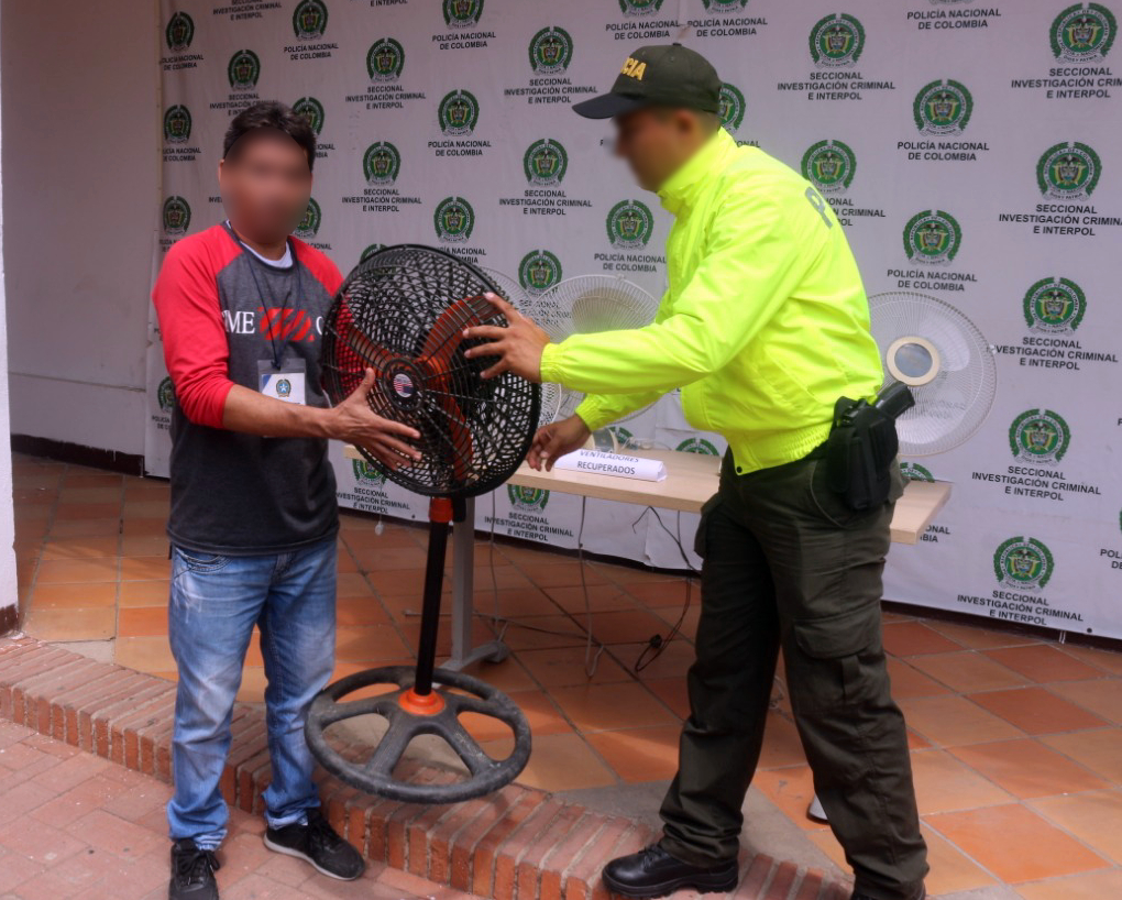 Detienen a hombres que habrían robado ventiladores del colegio El Salvador, en Cartagena