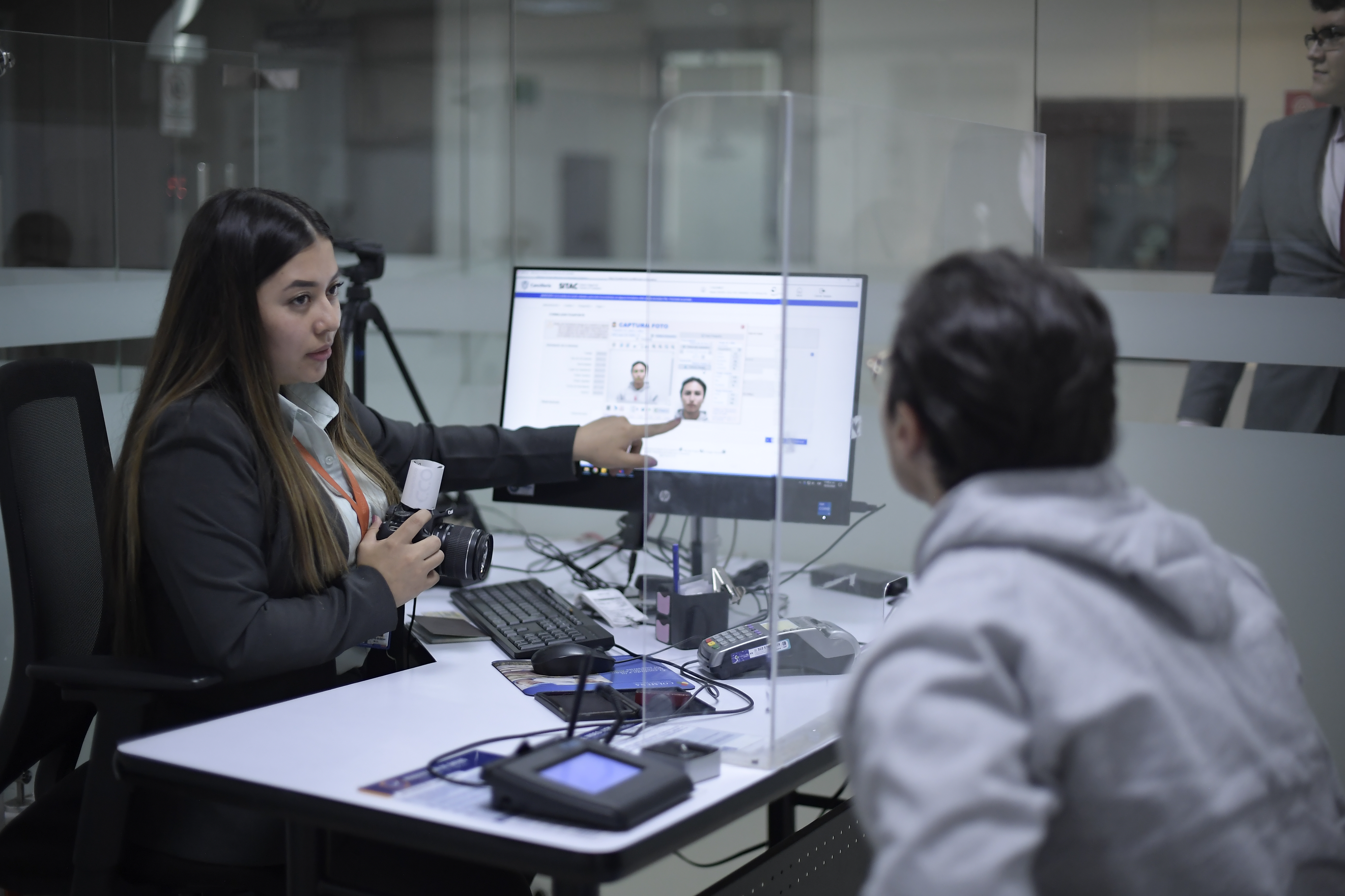 Cancillería anunció horarios del 24 y 31 de diciembre en oficinas de pasaportes
