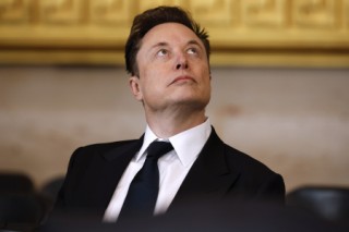 Elon Musk realizó oferta multimillonaria para comprar empresa de ChatGPT