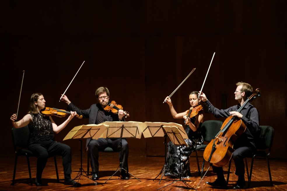 El Cuarteto Castalian, de Inglaterra, incluyó en su recital en la Sala de Conciertos de la Biblioteca Luis Ángel Arango obras de Haydn, Fauré, y Ravel. / Gabriel Rojas © Banco de la República