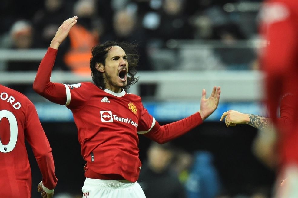 Sufriendo, el Manchester United avanzó en la FA Cup