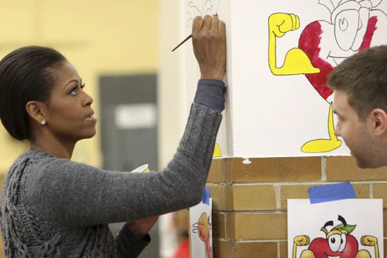 Michelle Obama celebra cumpleaños comunitario