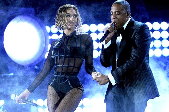 UK CLIENTS MUST CREDIT: AKM-GSI ONLY<BR/>
Los Angeles, CA - Beyonce and partner Jay-Z hit the stage and open up the 56th Annual Grammy Awards, held at the Staple Center.
<P>
Pictured: Beyonce
<B>Ref: SPL688332 260114 </B><BR/>
Picture by: AKM-GSI / Splash News<BR/>
</P><P>