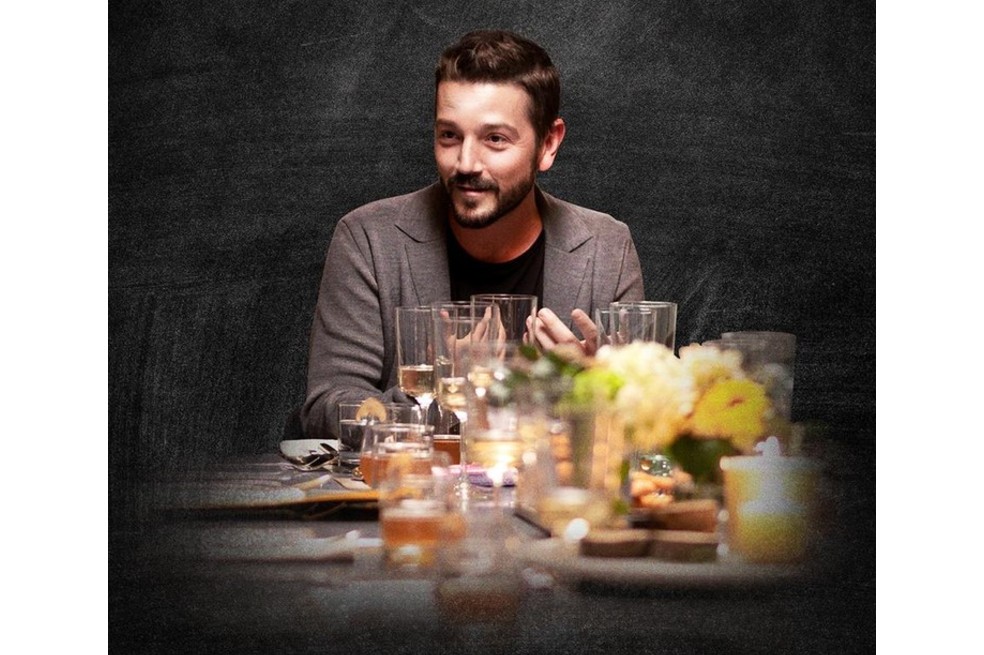 Así es “Pan y circo”, la serie de Diego Luna para Amazon