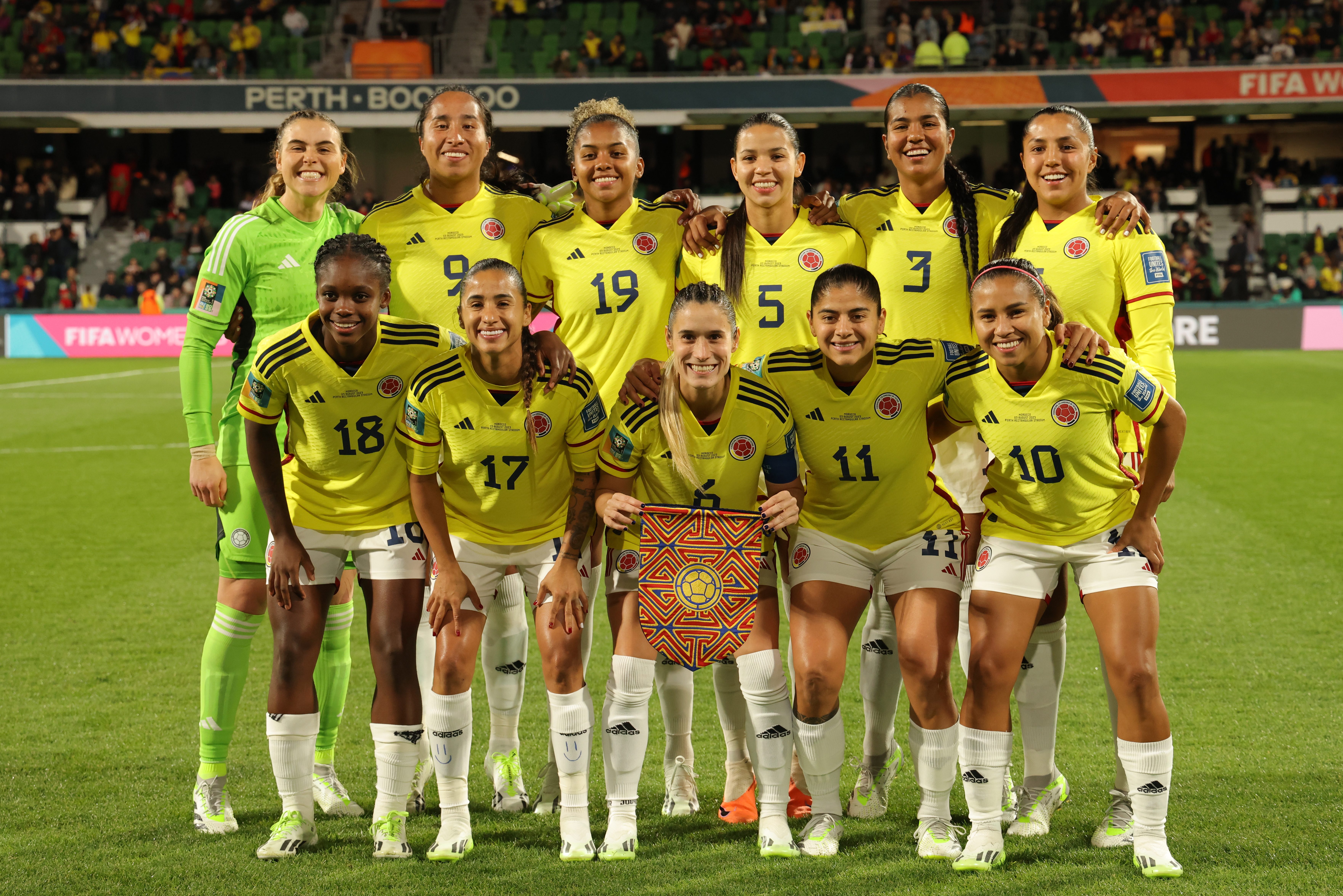 Perth (Australia), 03/08/2023.- Thebstarting eleven of Colombia pose for the team photo ahead of the FIFA Women's World Cup 2023 soccer match between Morocco and Colombia at Perth Rectangular Stadium in Perth, Australia, 03 August 2023. (Mundial de Fútbol, Marruecos) EFE/EPA/RICHARD WAINWRIGHT EDITORIAL USE ONLY AUSTRALIA AND NEW ZEALAND OUT