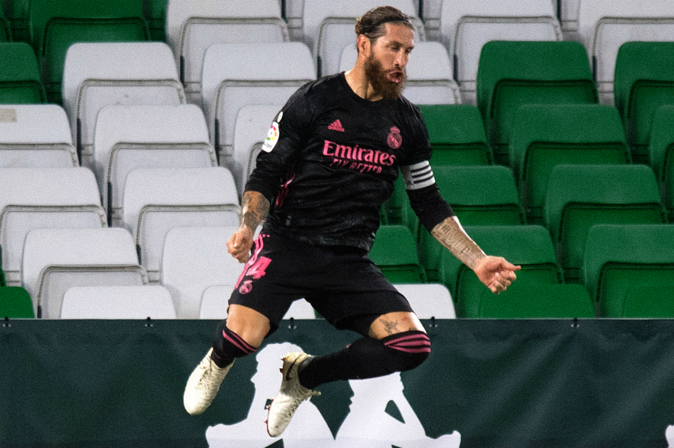 Real Madrid consiguió su primer triunfo de la temporada en casa del Betis