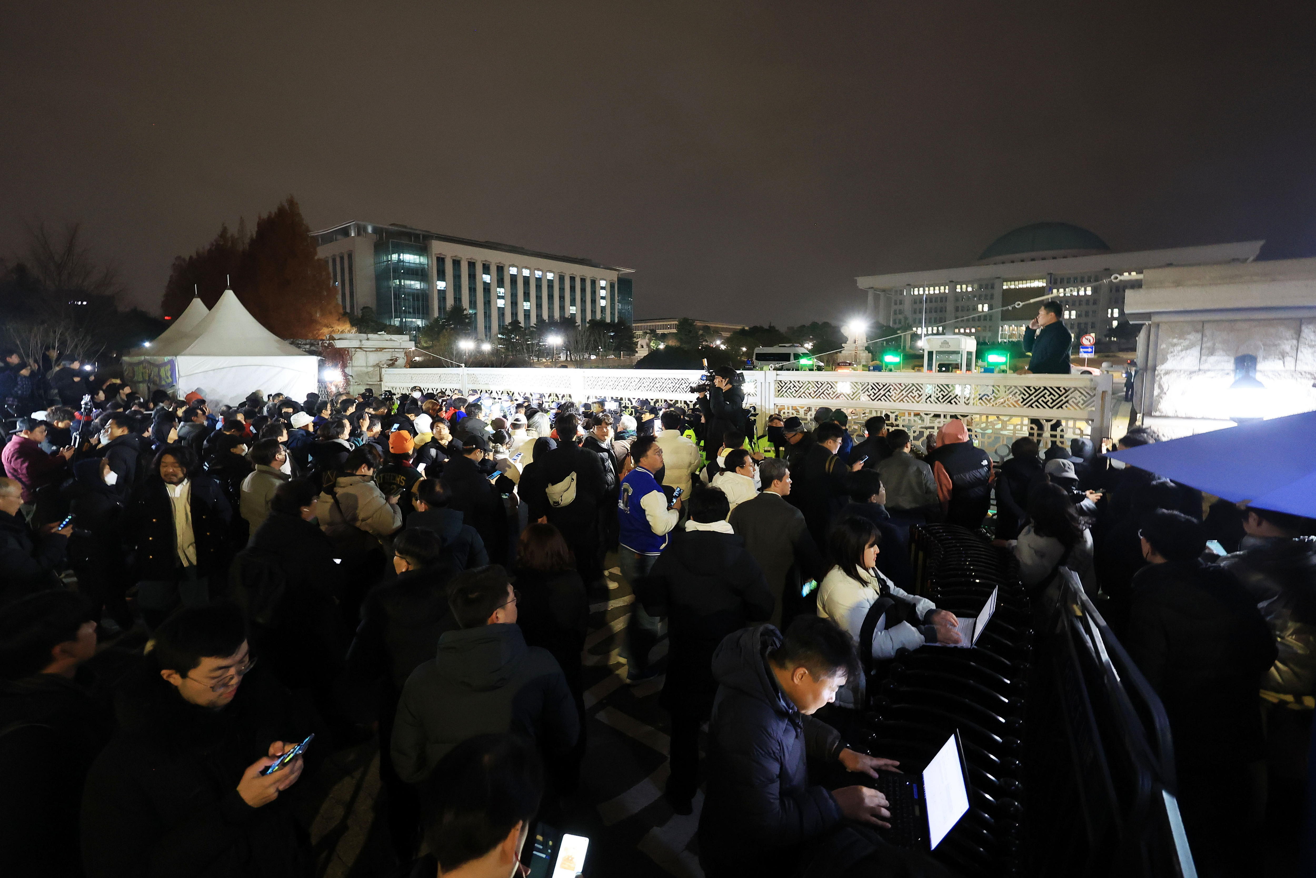 El presidente de Corea del Sur decretó la ley marcial, ¿qué implica?