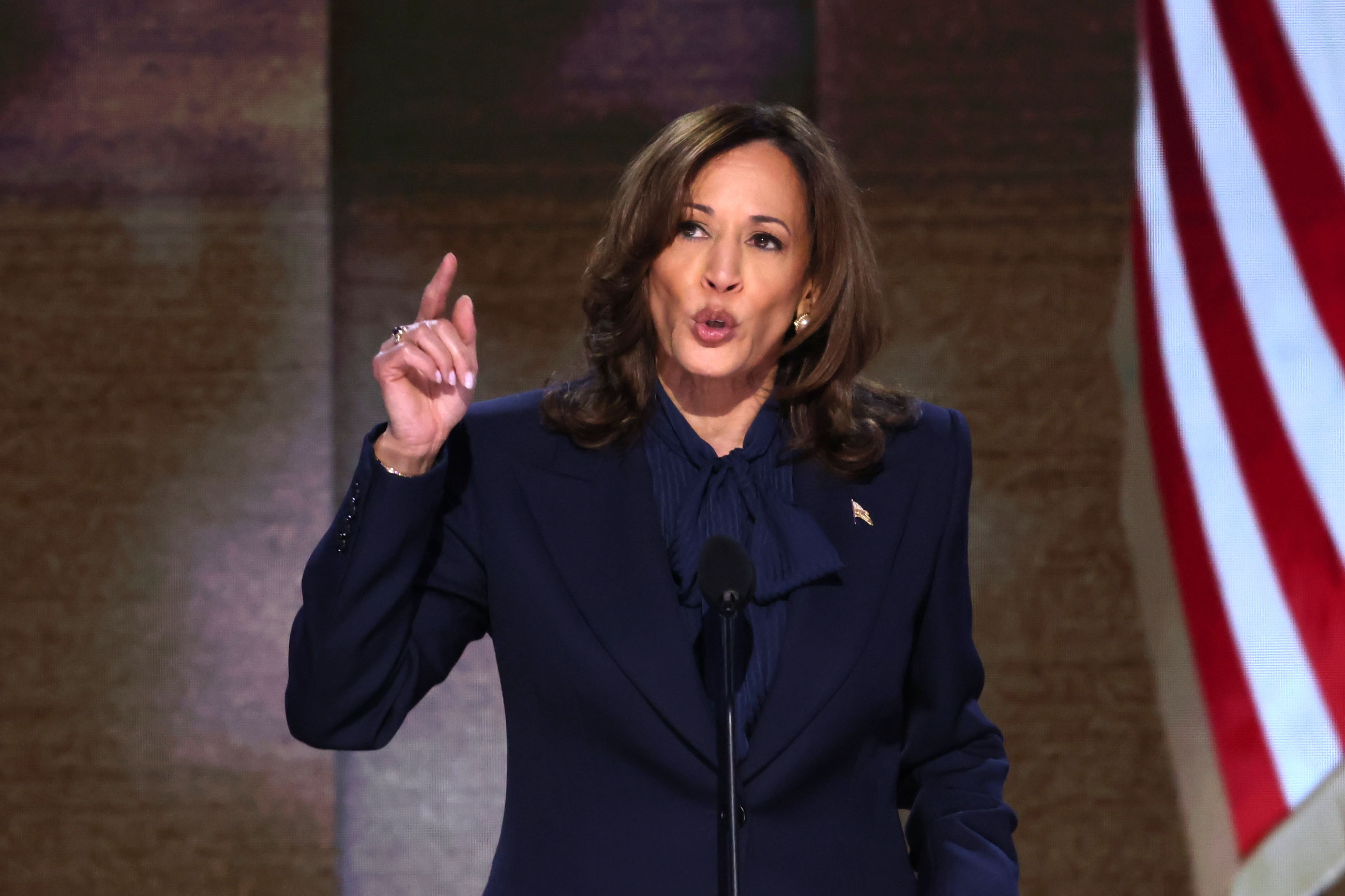 Kamala Harris y los demócratas hacen equilibrio en materia de inmigración