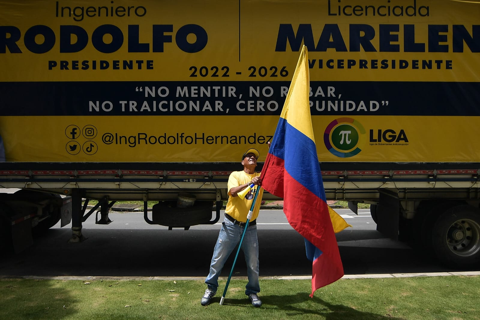 Las esquinas del fervor Rodolfista en Bucaramanga