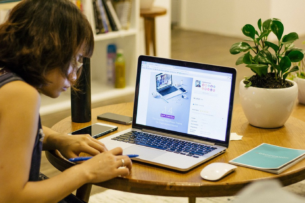 Trabajar menos horas, ¿incrementa la productividad?