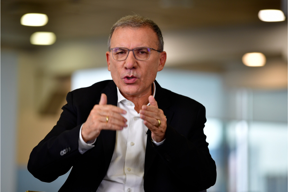 Candidatos responden: Roy Barreras habla de la crisis en la salud, la tributaria y paz total
