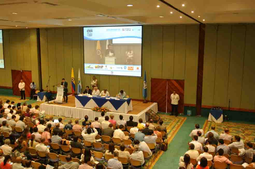 El Foro Urbano Regional se celebra en Santa Marta, donde se han dado cita los principales líderes del debate urbano en las ciudades colombianas. / Paula Castillo