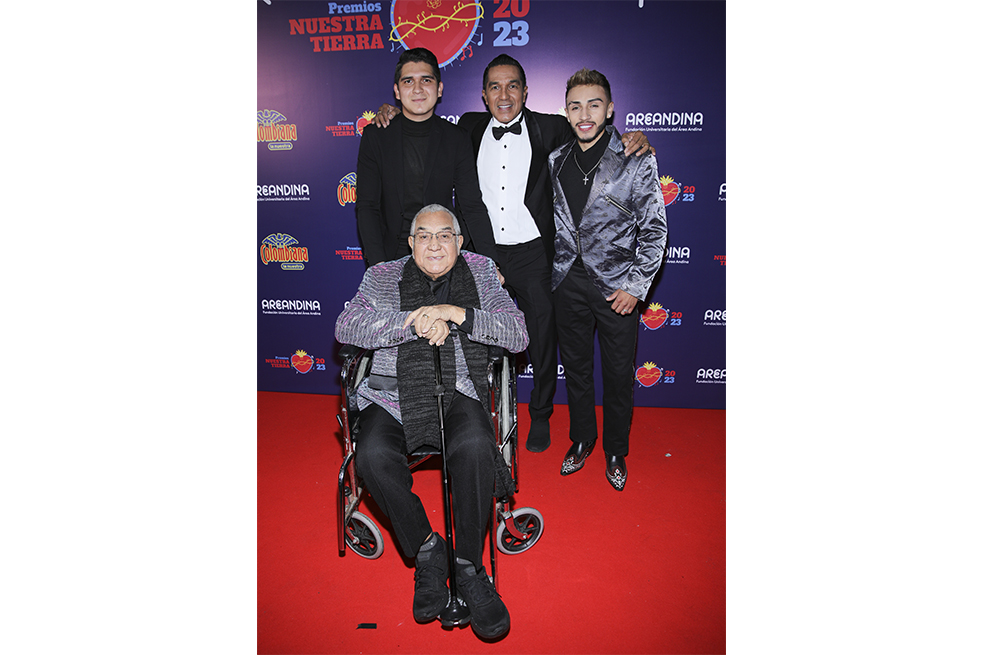 Alci Acosta Y familia